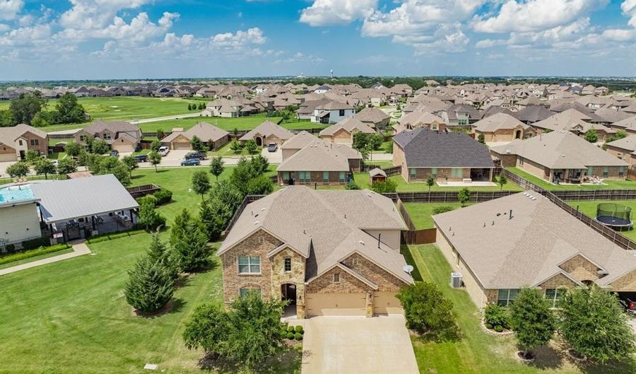 3030 Maverick Dr, Heath, TX 75126 - 4 Beds, 3 Bath