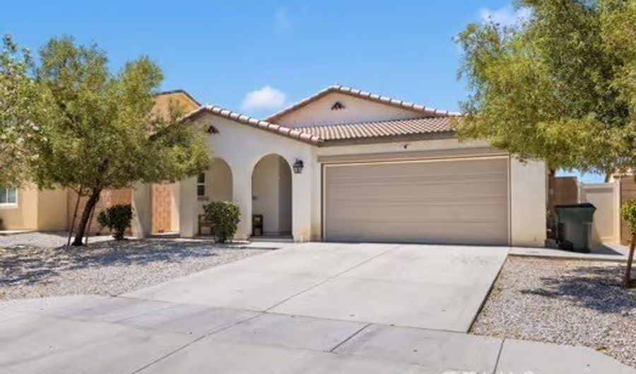 15784 Horizon Way, Adelanto, CA 92301 - 3 Beds, 2 Bath
