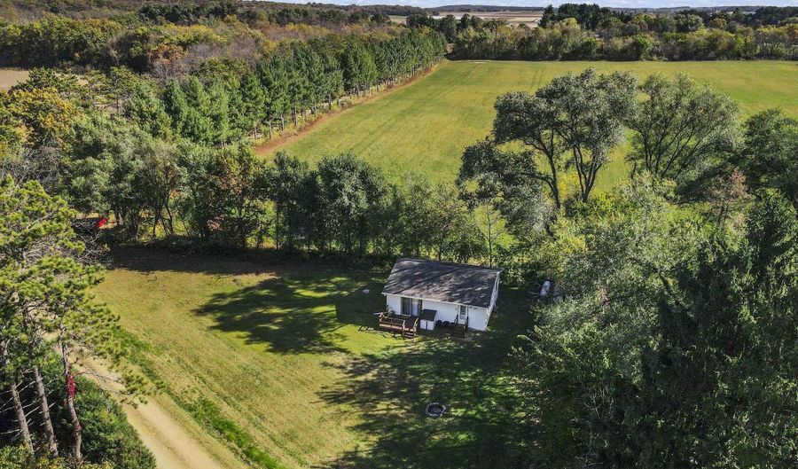 W1529 Ware Road, Albany, WI 53502 - 2 Beds, 1 Bath