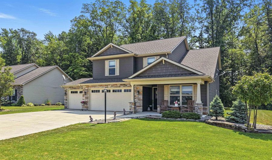 5525 Kodiak Trl, Auburn, IN 46706 - 4 Beds, 3 Bath