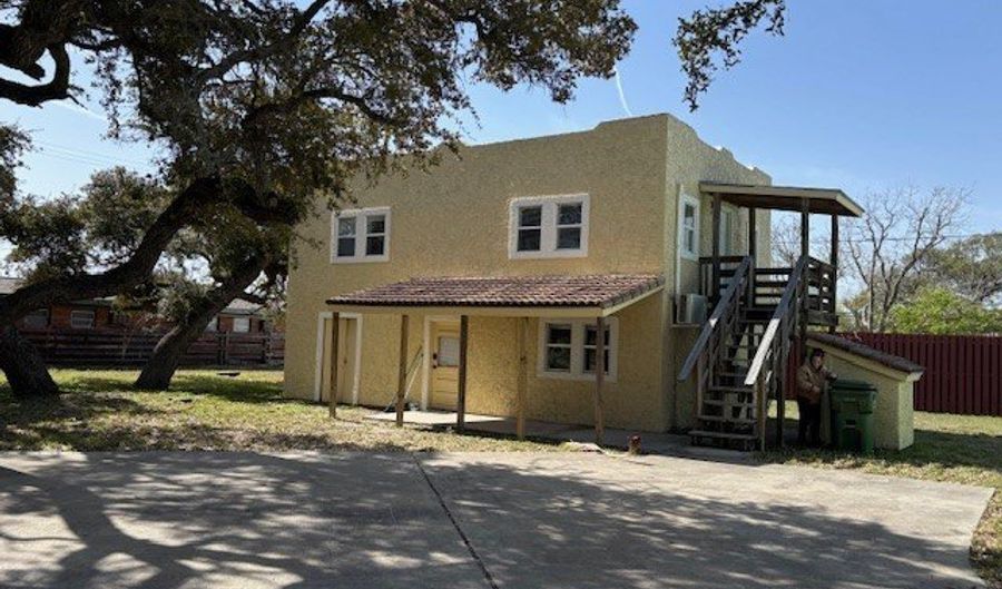 339 S Whitney St A, Aransas Pass, TX 78336 - 1 Beds, 1 Bath