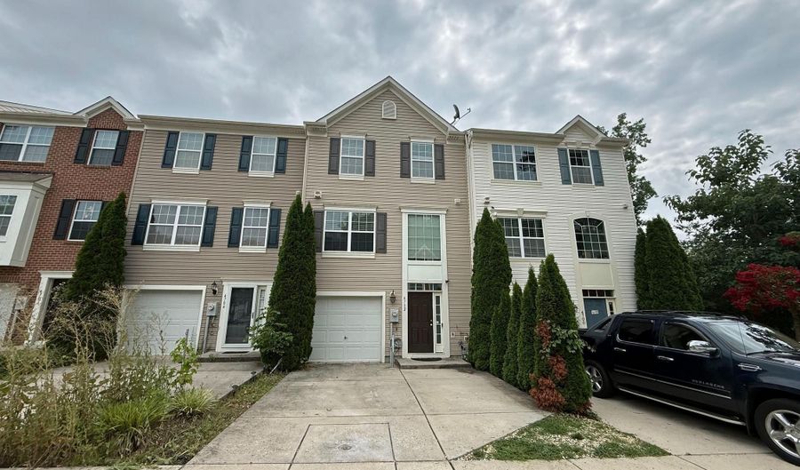 4702 WINELEAF Ln, Aberdeen, MD 21001 - 3 Beds, 3 Bath