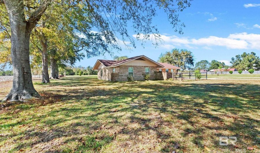 236 Beacon Ln, Atmore, AL 36502 - 3 Beds, 2 Bath