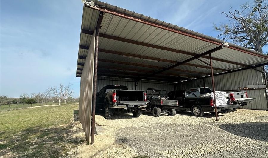 1385 W Fm 219, Hico, TX 76457 - 3 Beds, 1 Bath