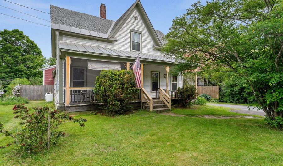 217 S Pleasant St, Bradford, VT 05033 - 4 Beds, 2 Bath