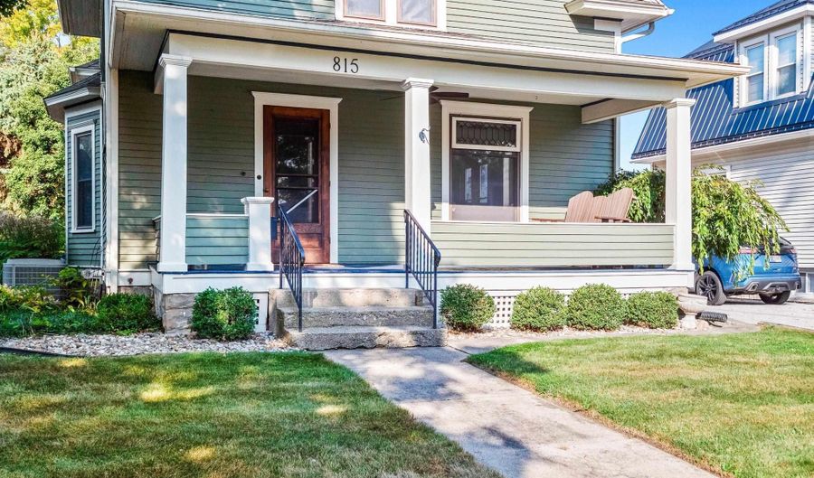 815 Midway Dr, Auburn, IN 46706 - 3 Beds, 3 Bath