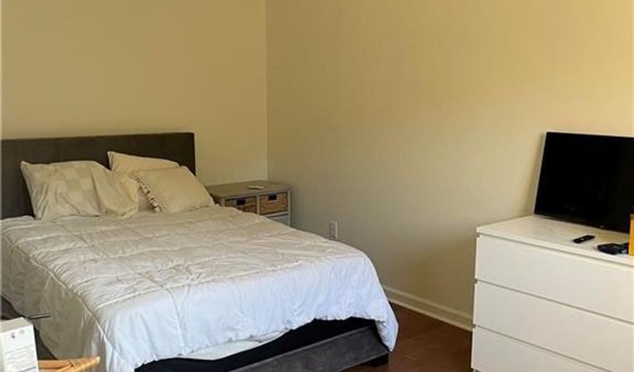 791 Cornstalk Cir, Auburn, AL 36830 - 2 Beds, 2 Bath