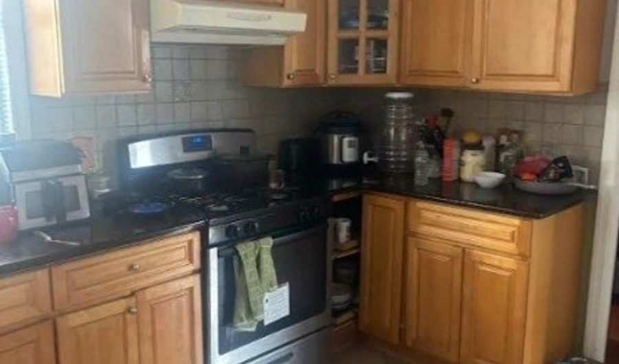 11 Naples Ave, Belleville, NJ 07109 - 3 Beds, 1 Bath