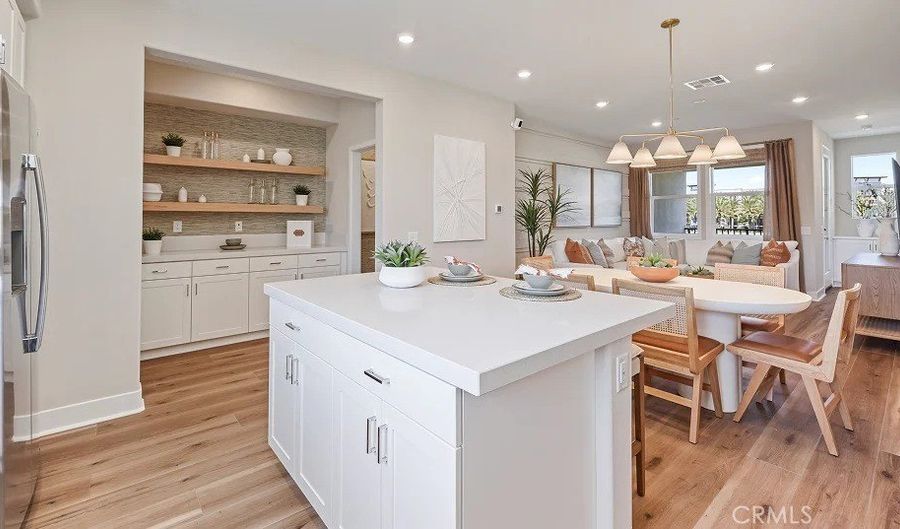 1720 E Park St 11, Anaheim, CA 92805 - 3 Beds, 3 Bath