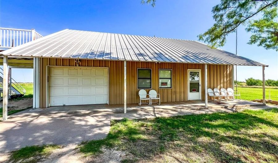 5260 County Road 268, Anson, TX 79501 - 3 Beds, 2 Bath