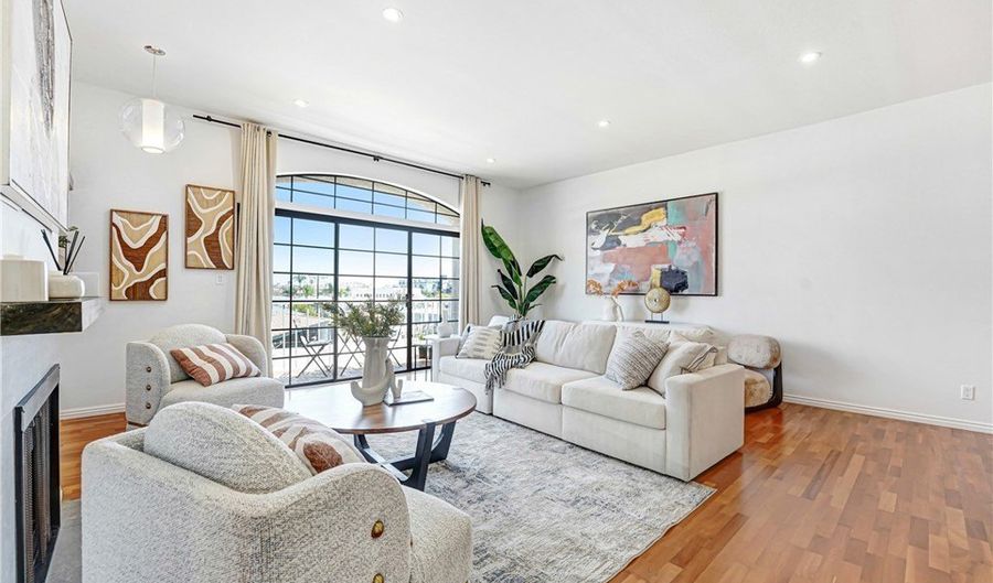 3568 Keystone Ave 10, Los Angeles, CA 90034 - 2 Beds, 2 Bath