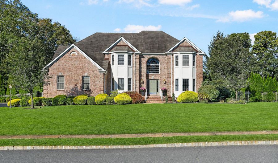 2227 Christopher Way, Allenwood, NJ 08720 - 5 Beds, null Bath
