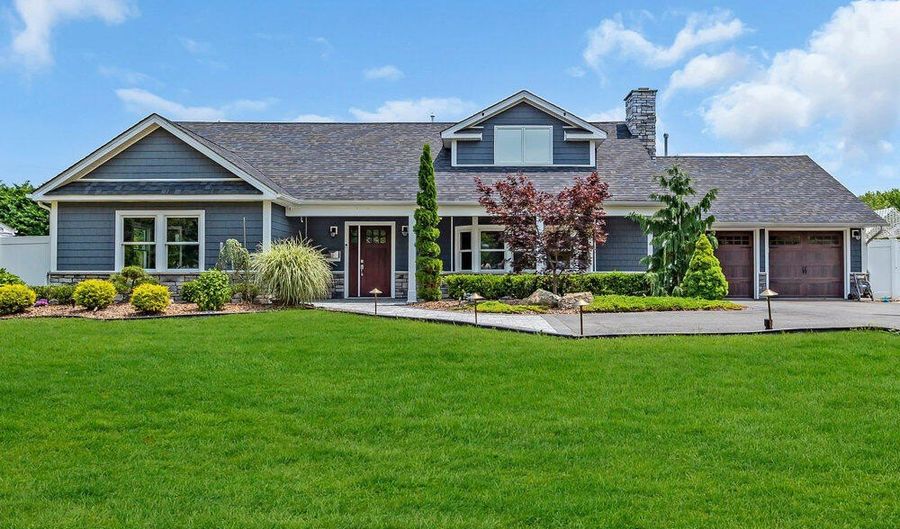 590 Lloyd Rd, Aberdeen, NJ 07747 - 6 Beds, 3 Bath