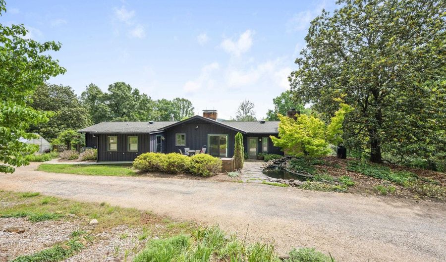 2288 LEXINGTON Tpke, Amherst, VA 24521 - 3 Beds, 5 Bath
