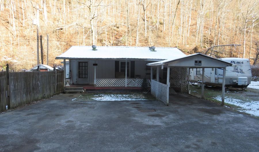 3244 Hwy 421, Bear Branch, KY 41714 - 2 Beds, 1 Bath