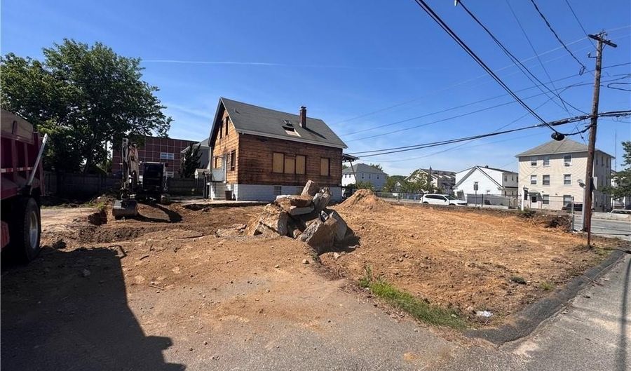 822 Atwood Ave, Cranston, RI 02920 - 0 Beds, 0 Bath