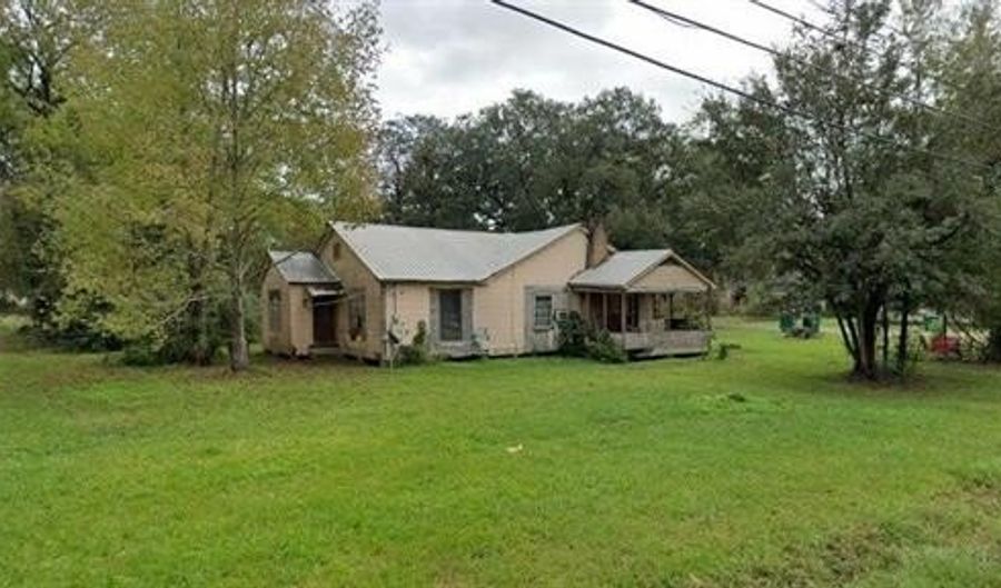 535 ERIE Ave, Bogalusa, LA 70427 - 3 Beds, 2 Bath