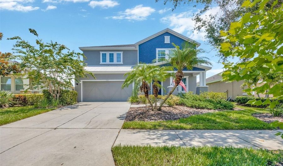7010 OLD BENTON Dr, Apollo Beach, FL 33572 - 5 Beds, 3 Bath