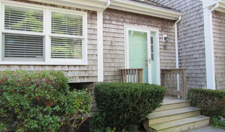 45 Harbor Hill Dr 45, Bourne, MA 02532 - 2 Beds, 2 Bath