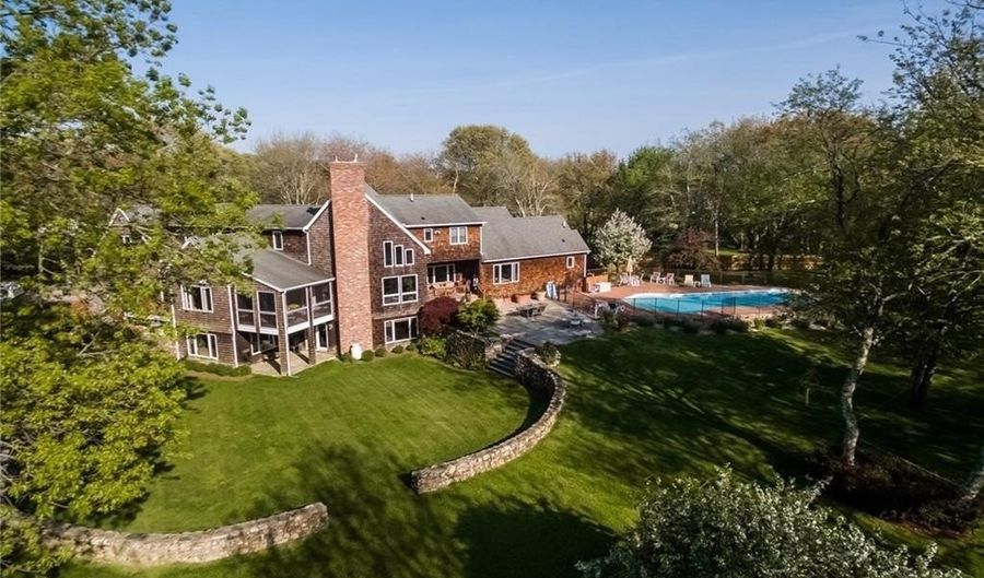 77 Pond Shore Dr, Charlestown, RI 02813 - 4 Beds, 6 Bath