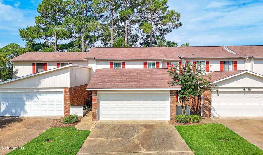 426 Lakebend Pl, Brandon, MS 39042 - 3 Beds, 3 Bath