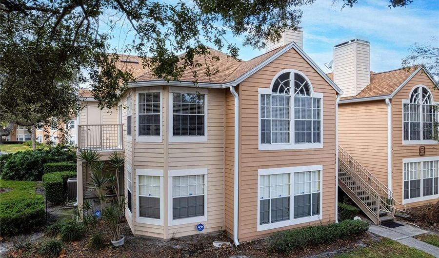 650 YOUNGSTOWN Pkwy 216, Altamonte Springs, FL 32714 - 3 Beds, 2 Bath
