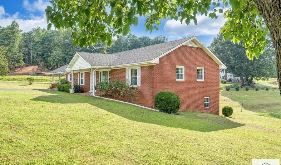 4300 Blackberry Rd, Bassett, VA 24055 - 3 Beds, 2 Bath