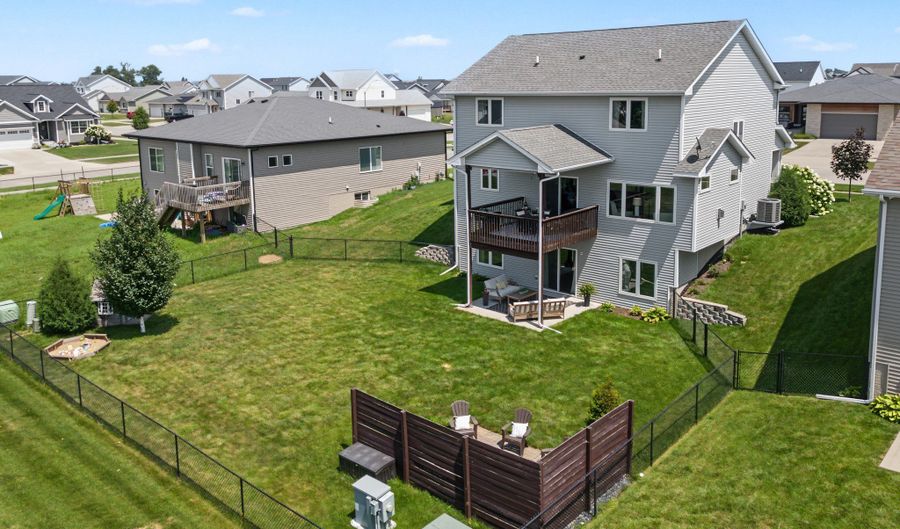 1206 NW Abbie Dr, Ankeny, IA 50023 - 4 Beds, 4 Bath