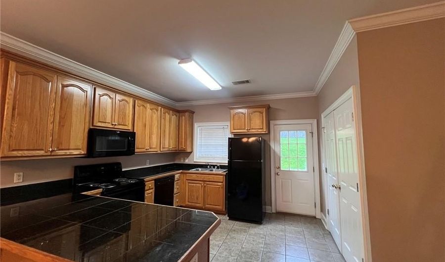 728 MEAGAN Ln, Auburn, AL 36832 - 2 Beds, 2 Bath