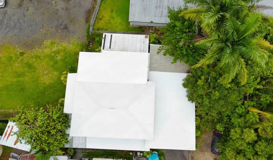 82 D Hoku St, Hilo, HI 96720 - 9 Beds, 3 Bath