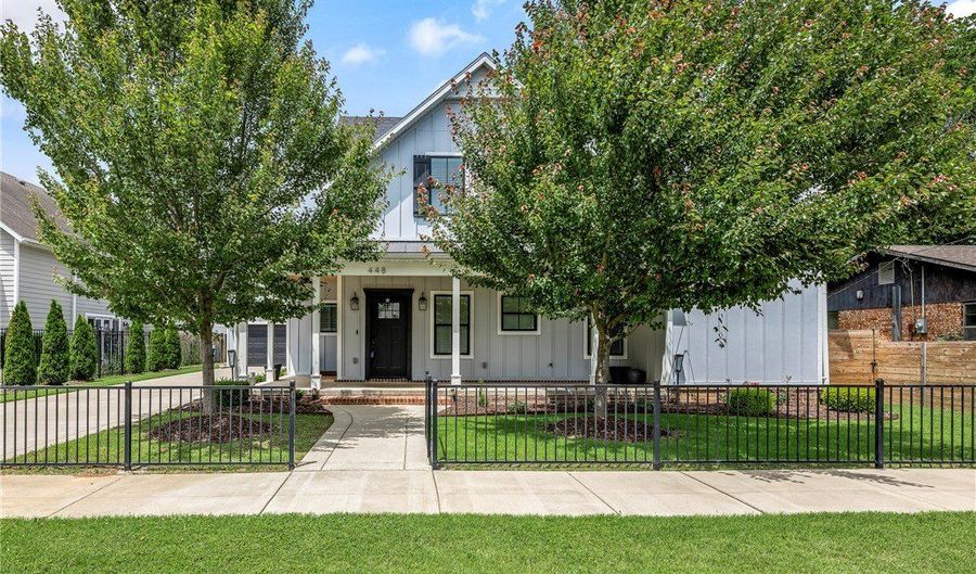 448 SW C St, Bentonville, AR 72712 - 4 Beds, 5 Bath