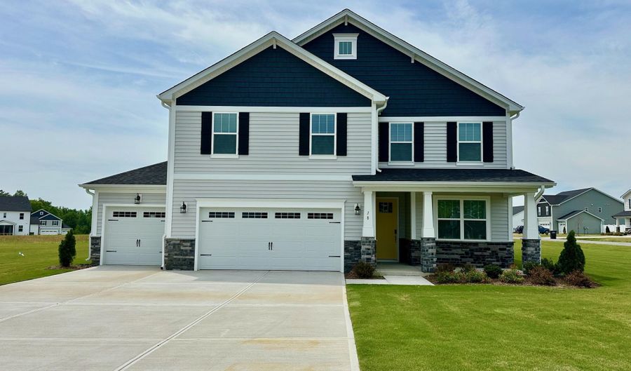 18 Bering Cir, Angier, NC 27501 - 5 Beds, 5 Bath