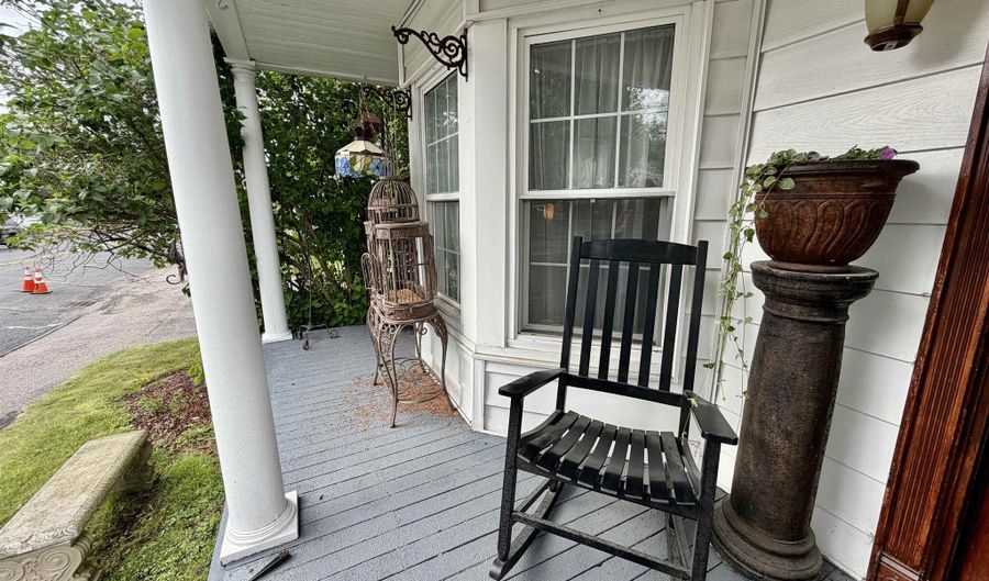 355 Willard St, Berlin, NH 03570 - 3 Beds, 2 Bath