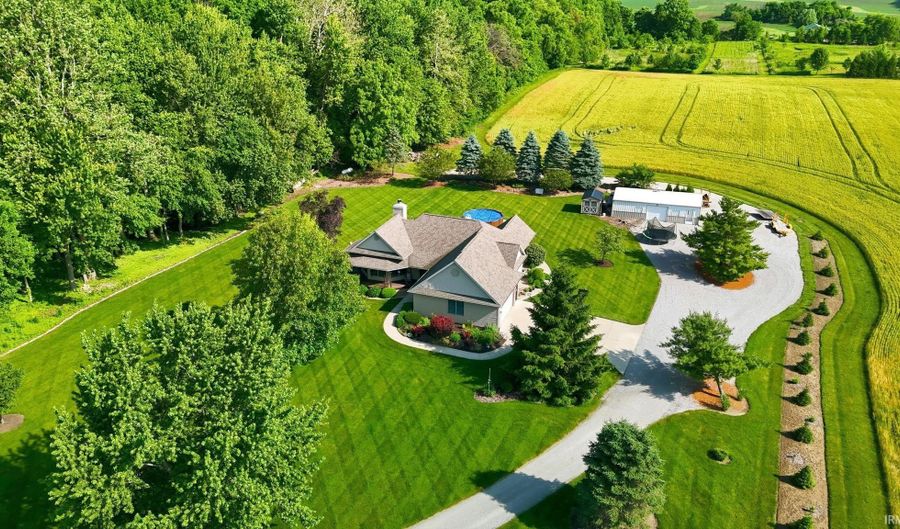 2885 E 600 N, Albion, IN 46701 - 5 Beds, 3 Bath