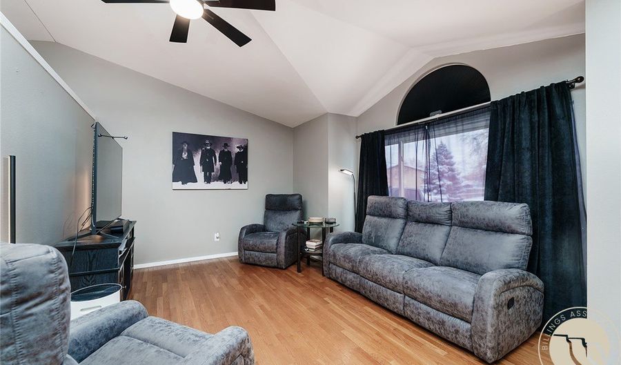 1725 Broadview Dr, Billings, MT 59105 - 4 Beds, 2 Bath