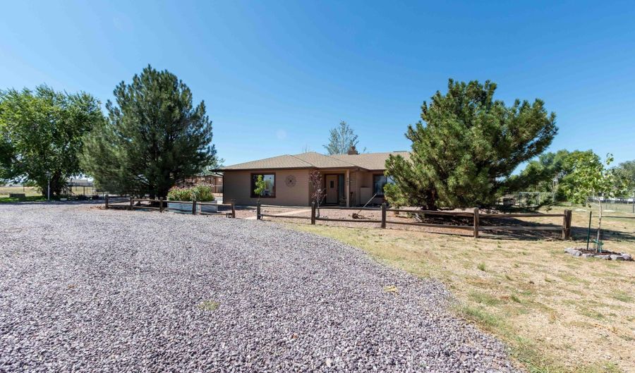 262 S Firesky Ln, Chino Valley, AZ 86323 - 3 Beds, 2 Bath