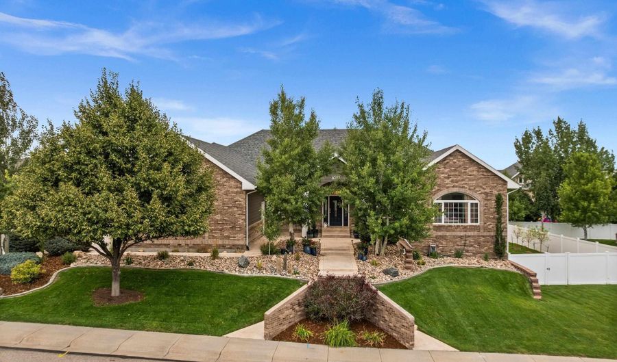 4510 E 22 St, Casper, WY 82609 - 5 Beds, 3 Bath