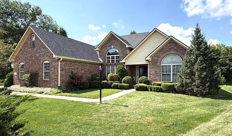 7312 Apple Cross Cir, Avon, IN 46123 - 3 Beds, 2 Bath