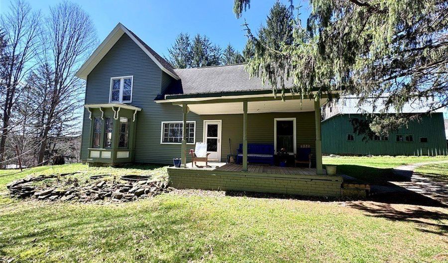 83 High St, Angelica, NY 14709 - 3 Beds, 1 Bath