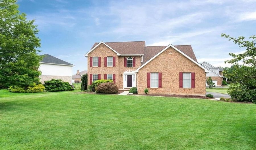213 RICE Dr, Bear, DE 19701 - 3 Beds, 3 Bath