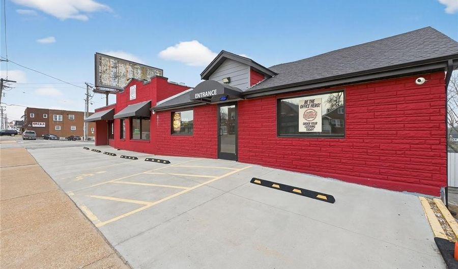 8713 Gravois Rd, Affton, MO 63123 - 0 Beds, 0 Bath