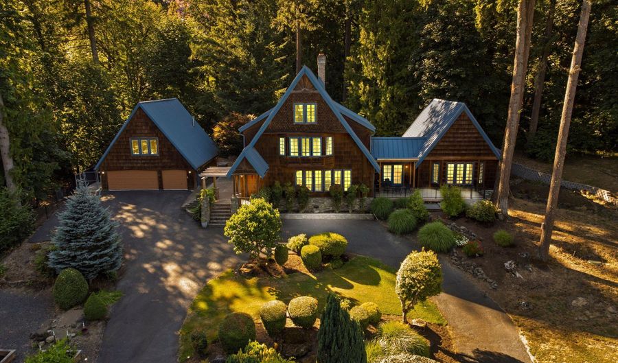 15397 S REDLAND Rd, Oregon City, OR 97045 - 5 Beds, 6 Bath