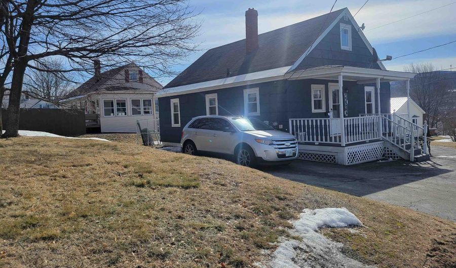 157 Ruby St, Berlin, NH 03570 - 3 Beds, 1 Bath