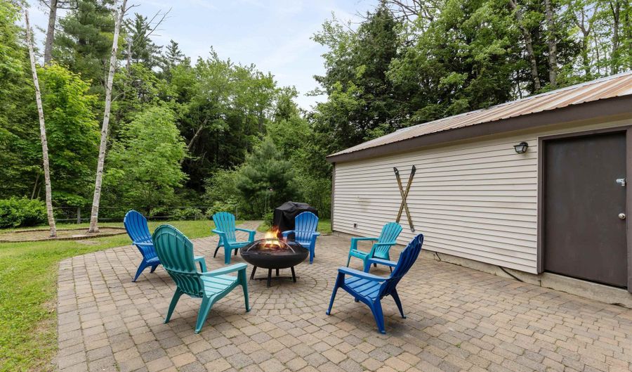 1875 New Hampshire Route 16, Albany, NH 03818 - 3 Beds, 1 Bath
