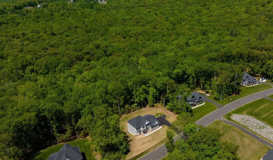 81 Nelson Dr, Burlington, CT 06013 - 4 Beds, 4 Bath