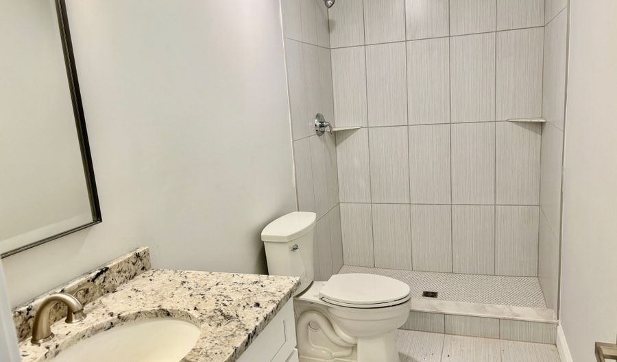 2 Garry Knls, Danbury, CT 06810 - 3 Beds, 3 Bath