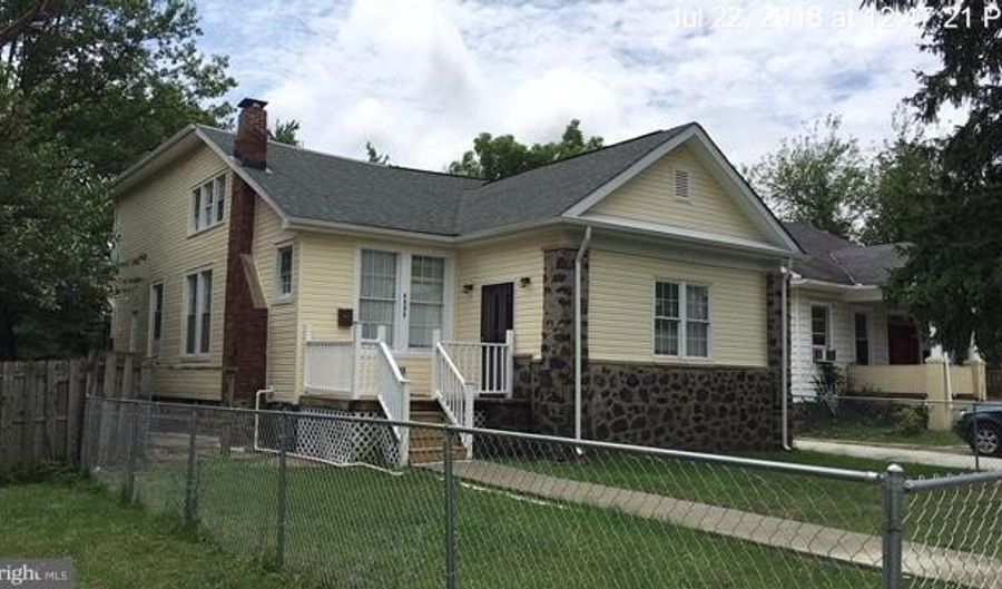 4009 FOREST PARK Ave, Baltimore, MD 21207 - 5 Beds, 3 Bath