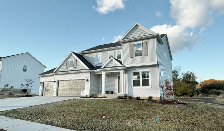 8345 Kettle Oak Dr SE, Alto, MI 49302 - 4 Beds, 2 Bath