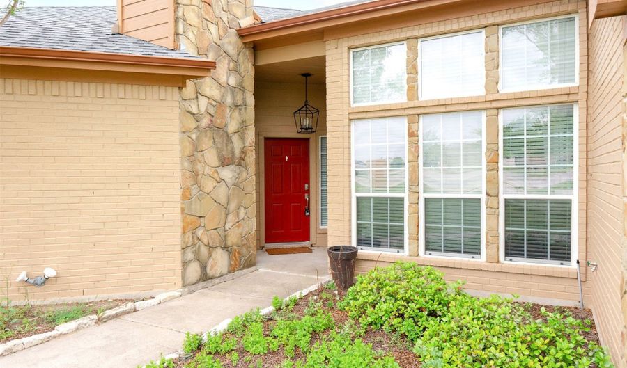 115 Kenwick Ct, Aledo, TX 76008 - 3 Beds, 3 Bath