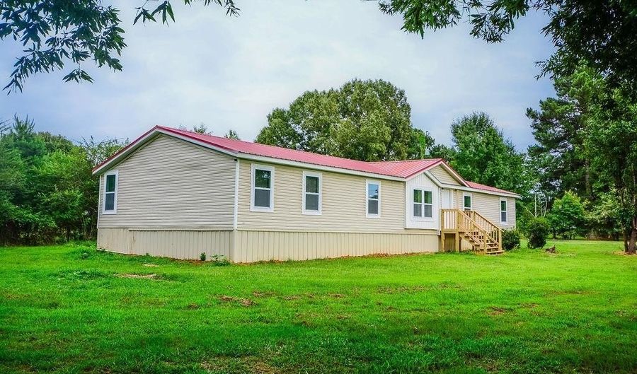 1036 Tippitt Rd, Austin, AR 72007 - 5 Beds, 2 Bath